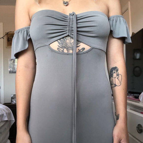 Dress - Picture 4 of 5